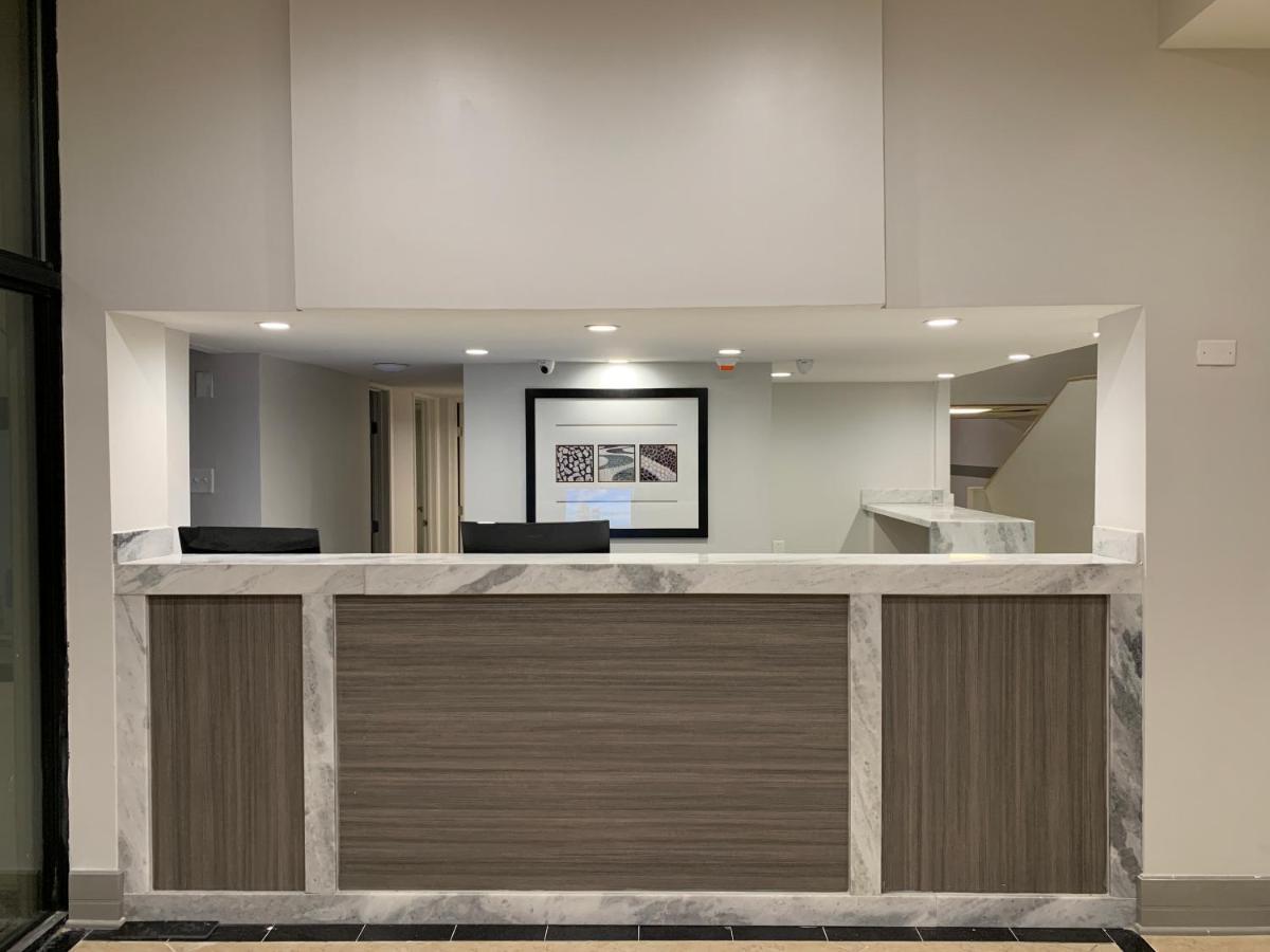 The Hotel Orange Bagian luar foto